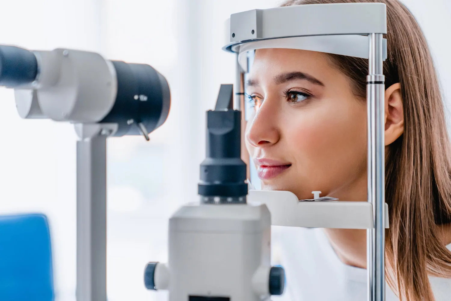 Láser para limpieza de lente intraocular en CDMX: Solución precisa y segura